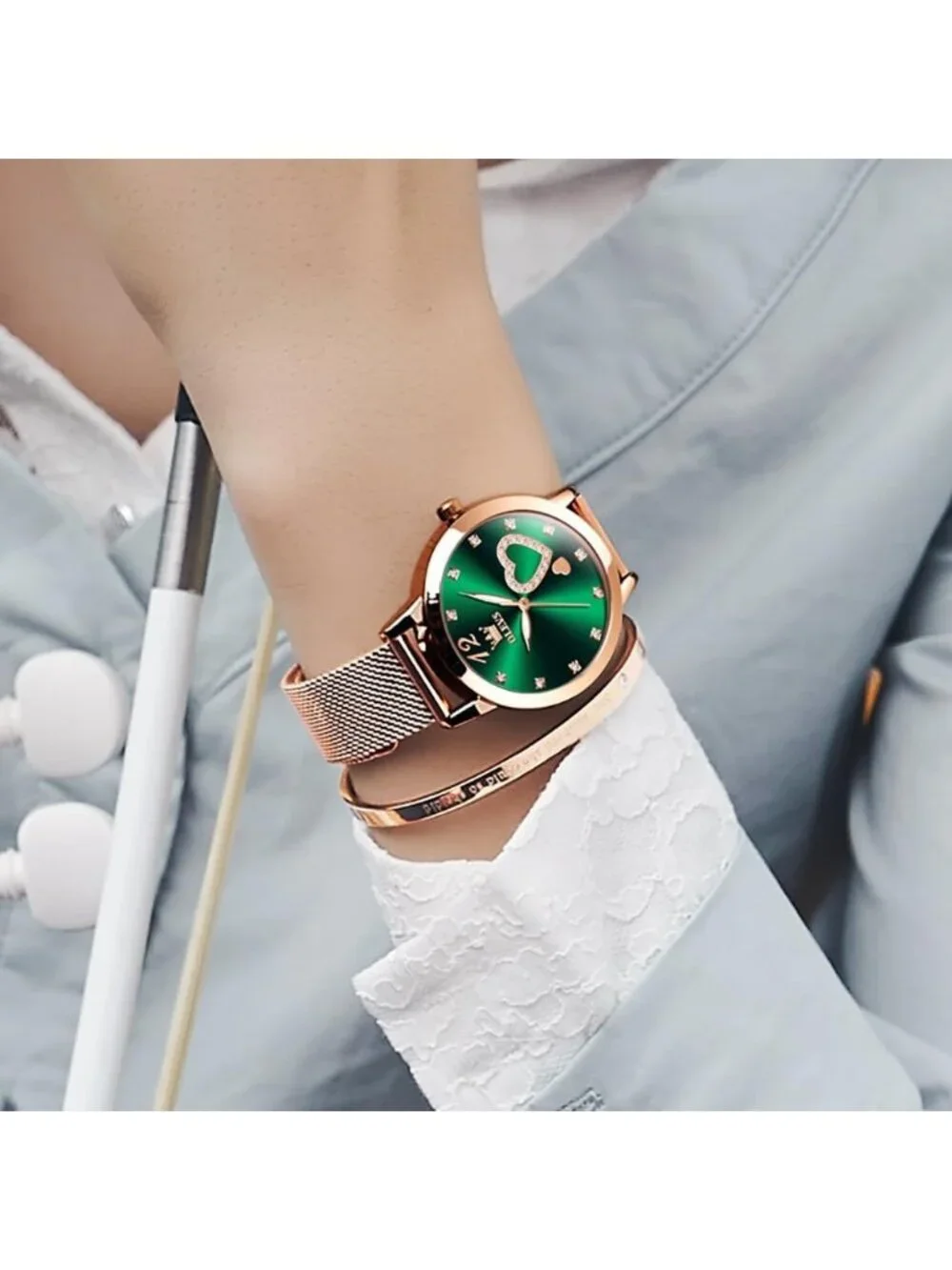 Women's Green Mesh Strap Fashion Dress Hearts Quartz Bracelet Sets Ladies Watch